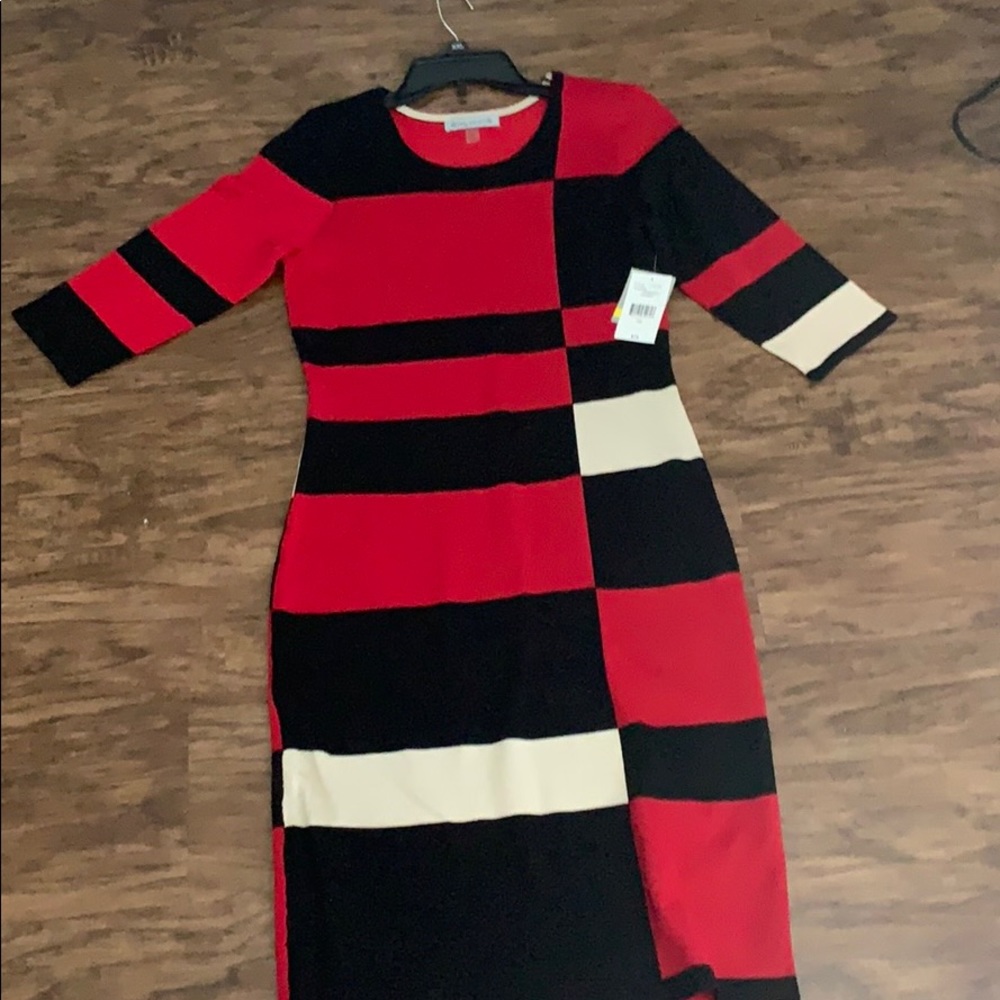 Danny and Nicole dress